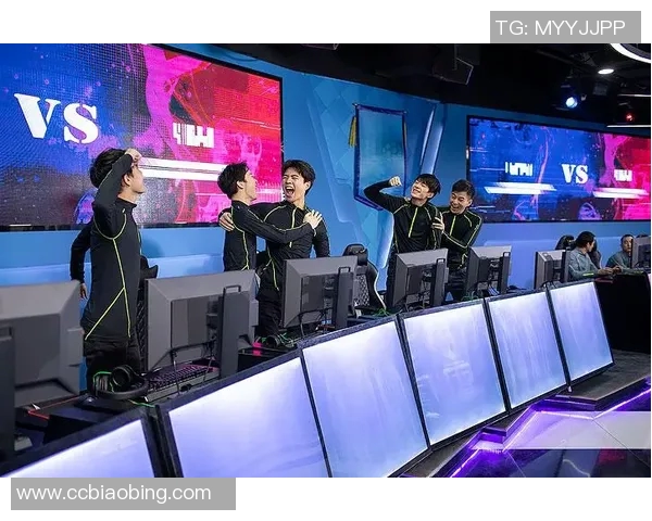 以竞体育团队协作精神为核心推动体育竞技创新与发展的战略路径探析