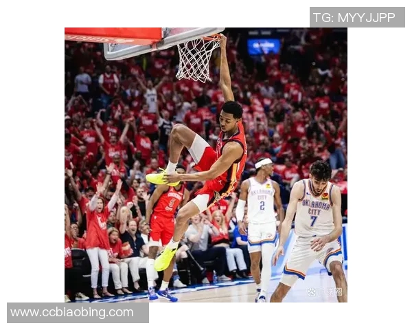 雷霆震撼全场展现惊人力量打造赛场神话的精彩瞬间