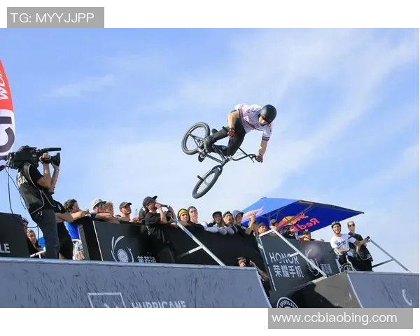 极限运动的挑战与荣耀：揭秘上海极限运动队的奋战历程与反击之路